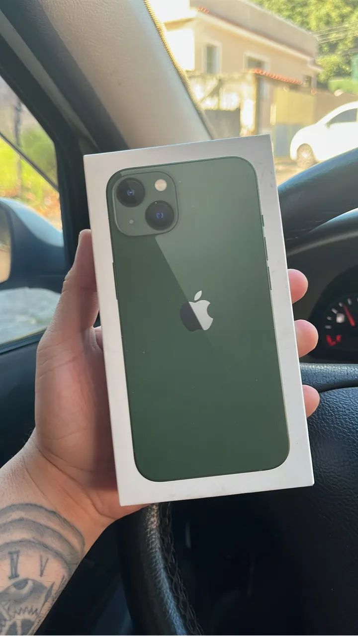 iPhone 13  256 gb