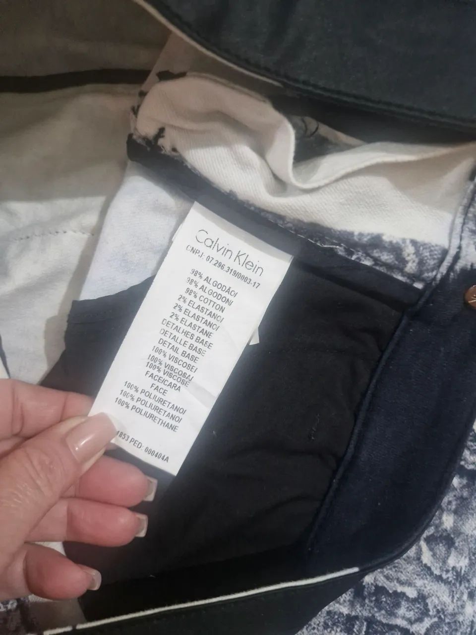 Calça Feminina n 40 Calvin klein - Foto 4