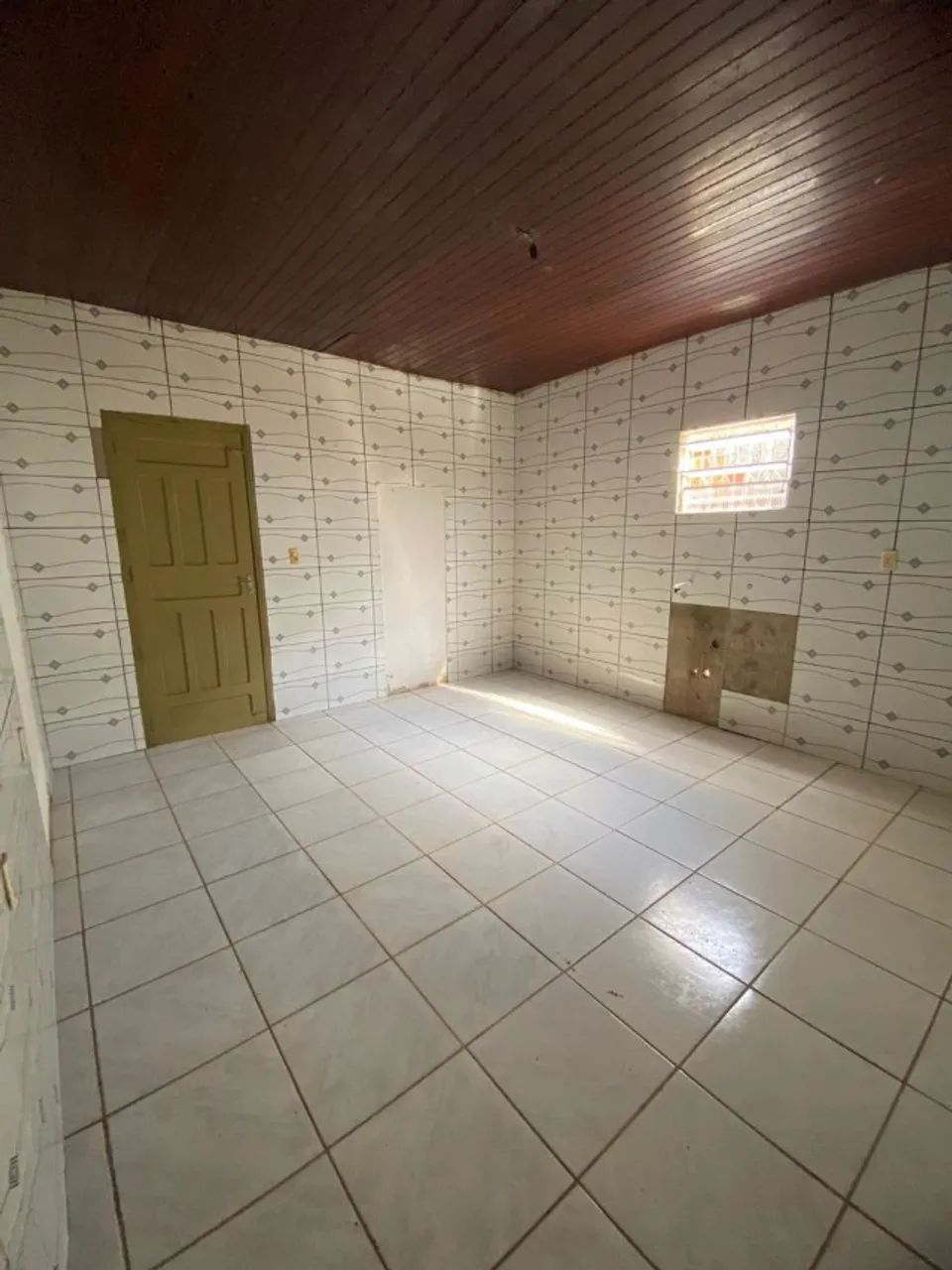 Casa com ponto comercial na frente  - Foto 4