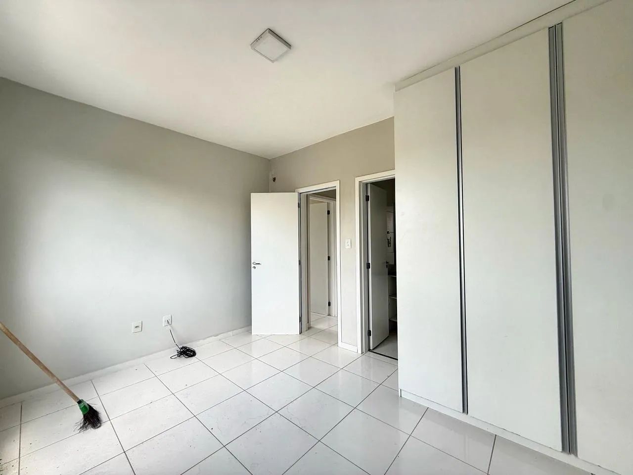 Vendo Apartamento no Júpiter - Foto 3