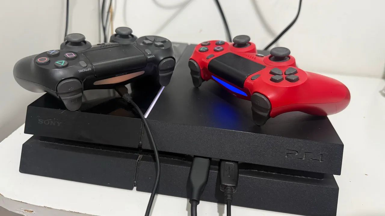PS4 + 12 Jogos + 2 Controles - PlayStation 4 - Foto 2