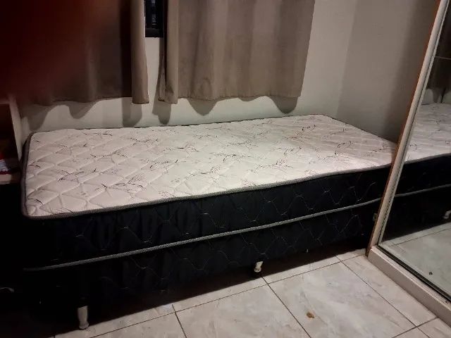 Cama de solteiro 