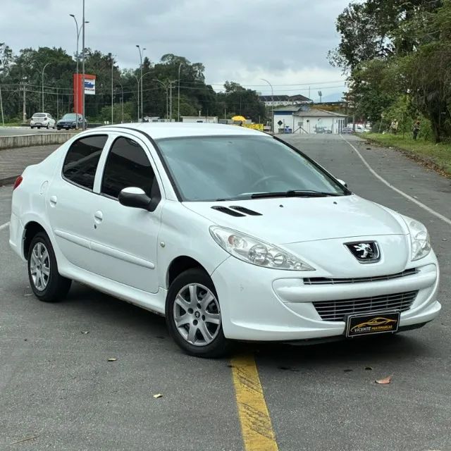 Peugeot 207 SEDAN PASSION XR 1.4 FLEX 8V 4P 2012