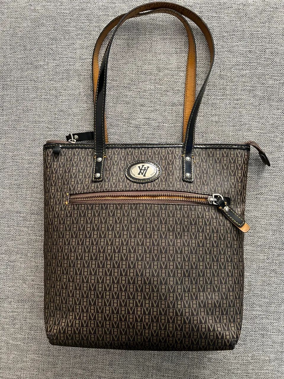 Bolsa Victor Hugo original linda 