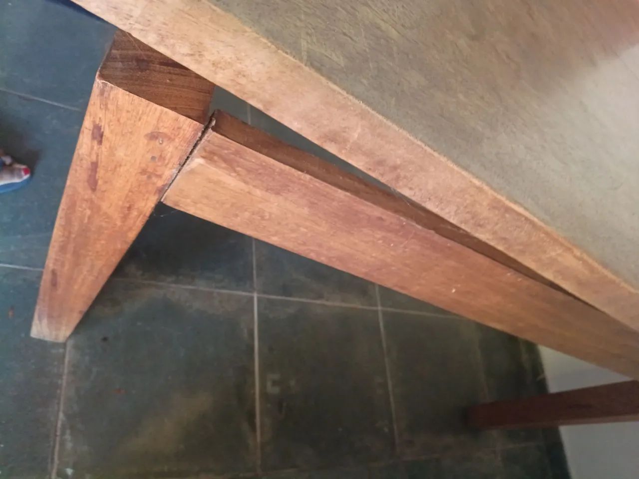 Vende-se esta mesa madeira  - Foto 5