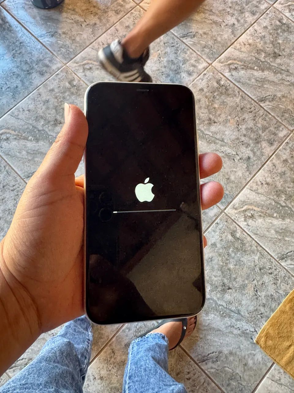 iPhone XR 64 GB
