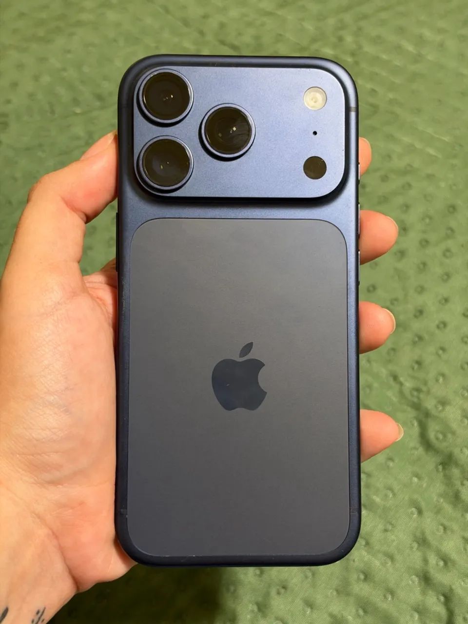 iPhone 17 pro 256gb usado