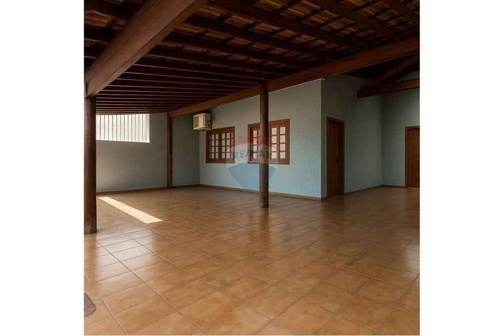 CASA ESPAÇOSA E BEM LOCALIZADA  TAGUATINGA NORTE (QNA 24)
