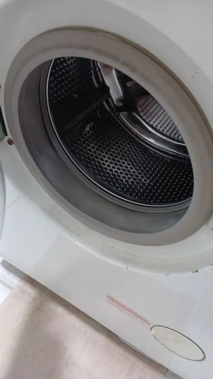 Eletrolux LE 750 - Foto 2