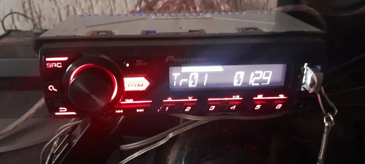 Radio pioneer com Bluetooth 