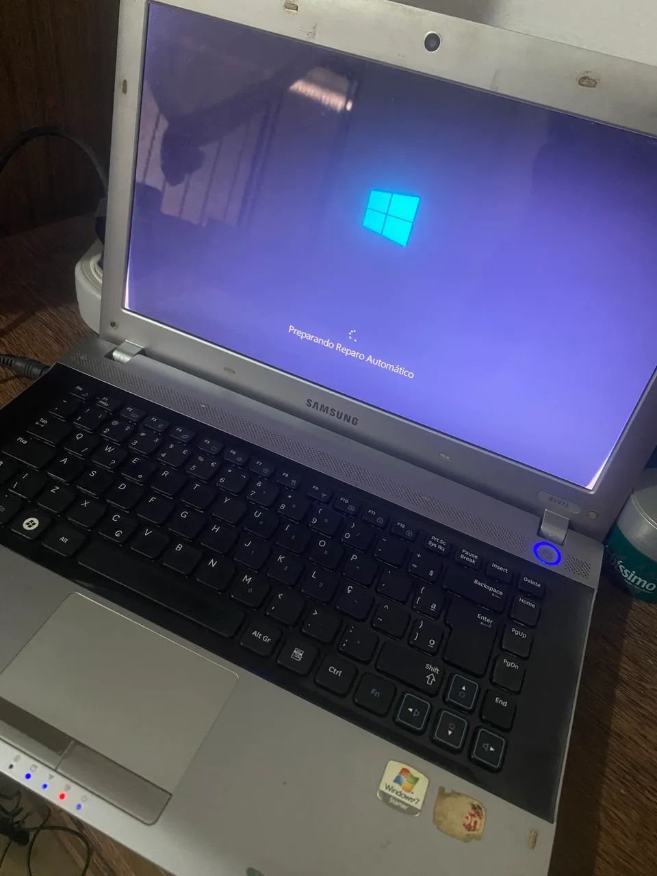 Notebook em ótimo estado.