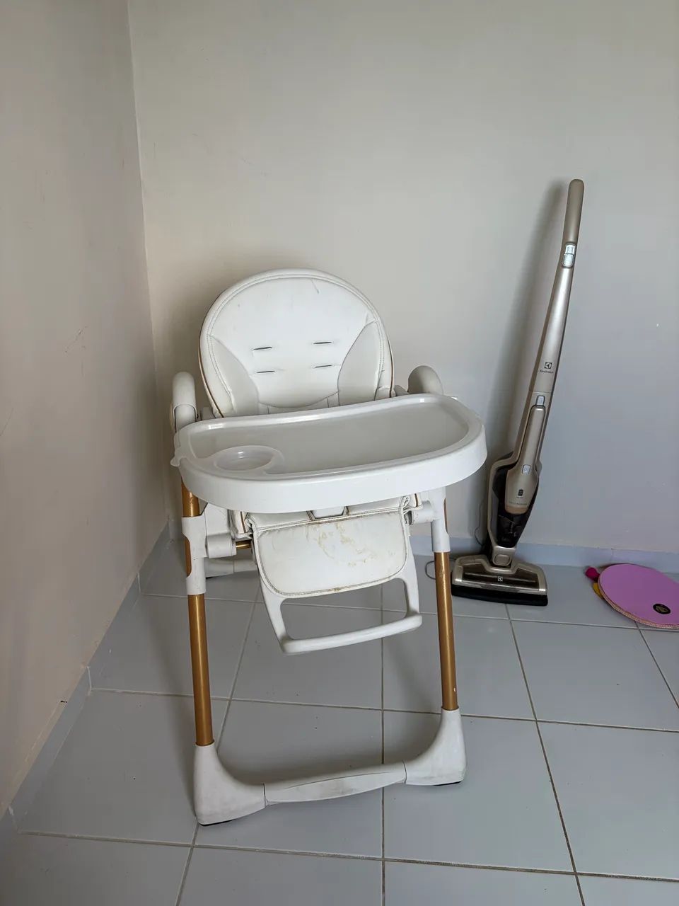 Cadeirinha de alimentação burigotto usada - Foto 3