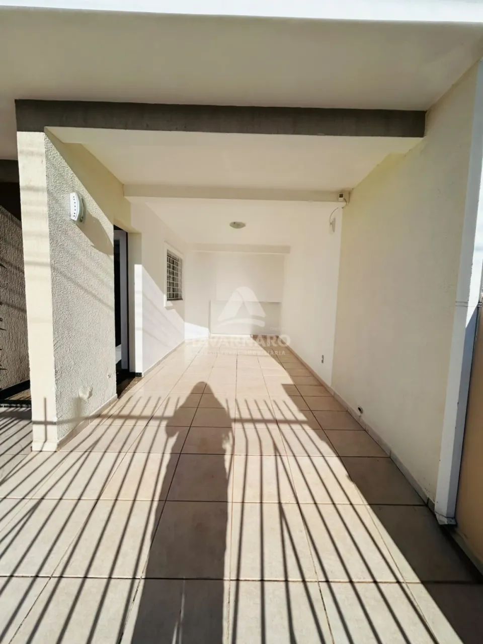 Sobrado Triplex em Uvaranas - Foto 4