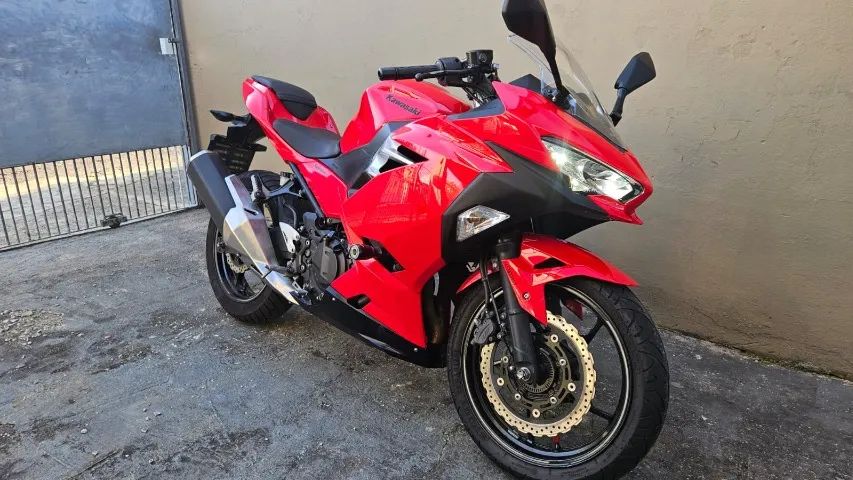 Kawasaki Ninja 400