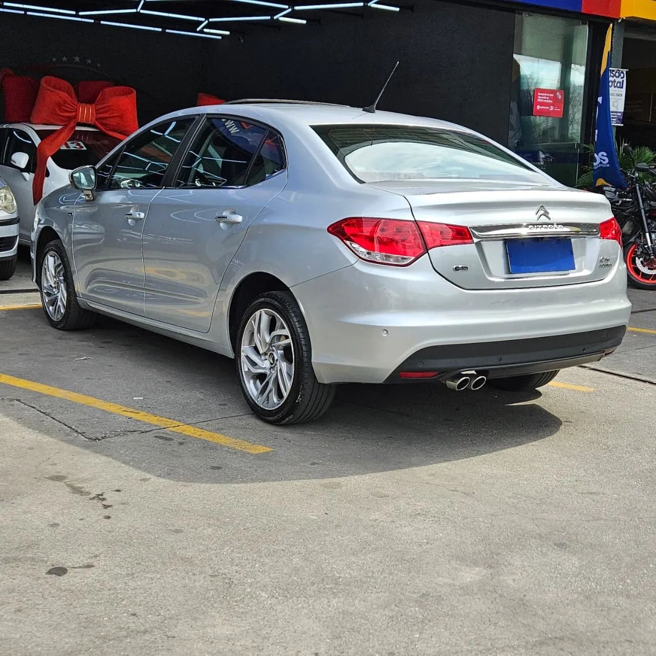 Citroën C4 Lounge Exclusive 1.6 Turbo Flex Aut., foto 4 de 20