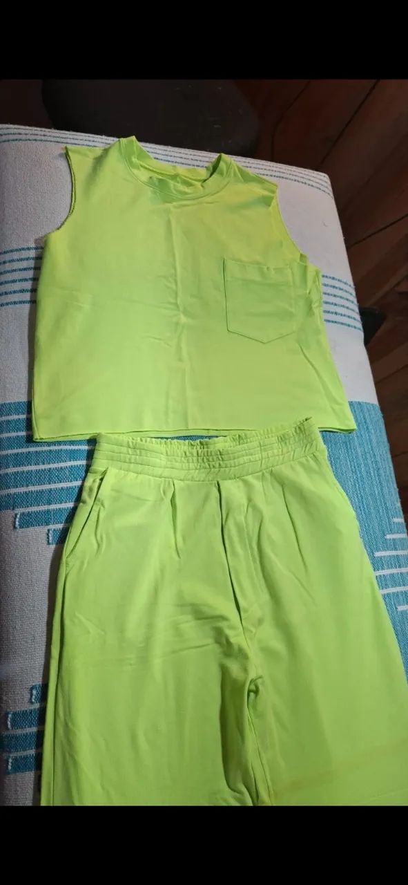 Conjunto de algodão florescente sem uso, tamanho 44 - Foto 2
