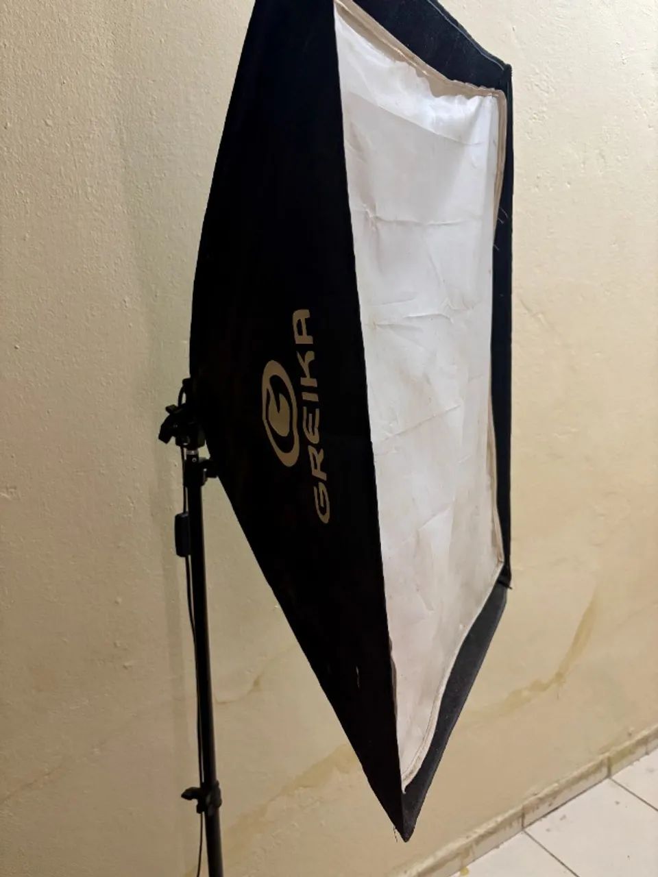 Softbox Greika bivolt (NÃO ACOMPANHA O TRIPÉ) - Foto 2
