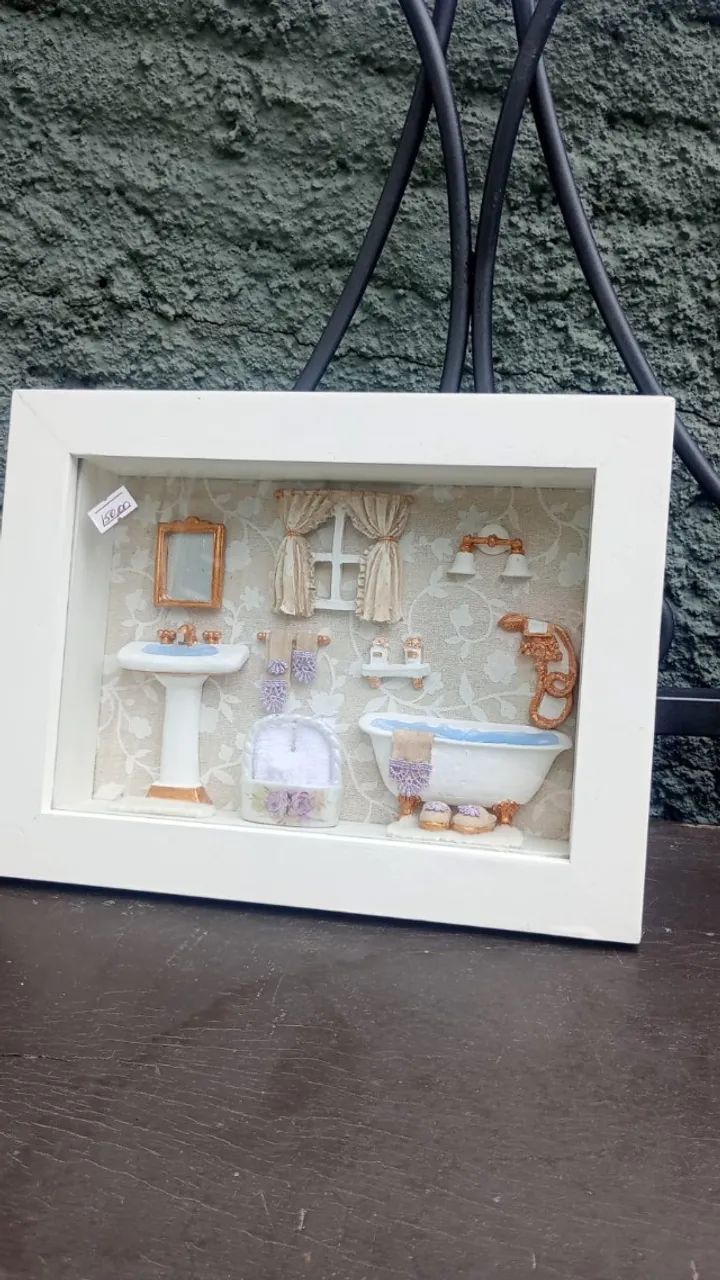 quadro 3D banheiro miniatura