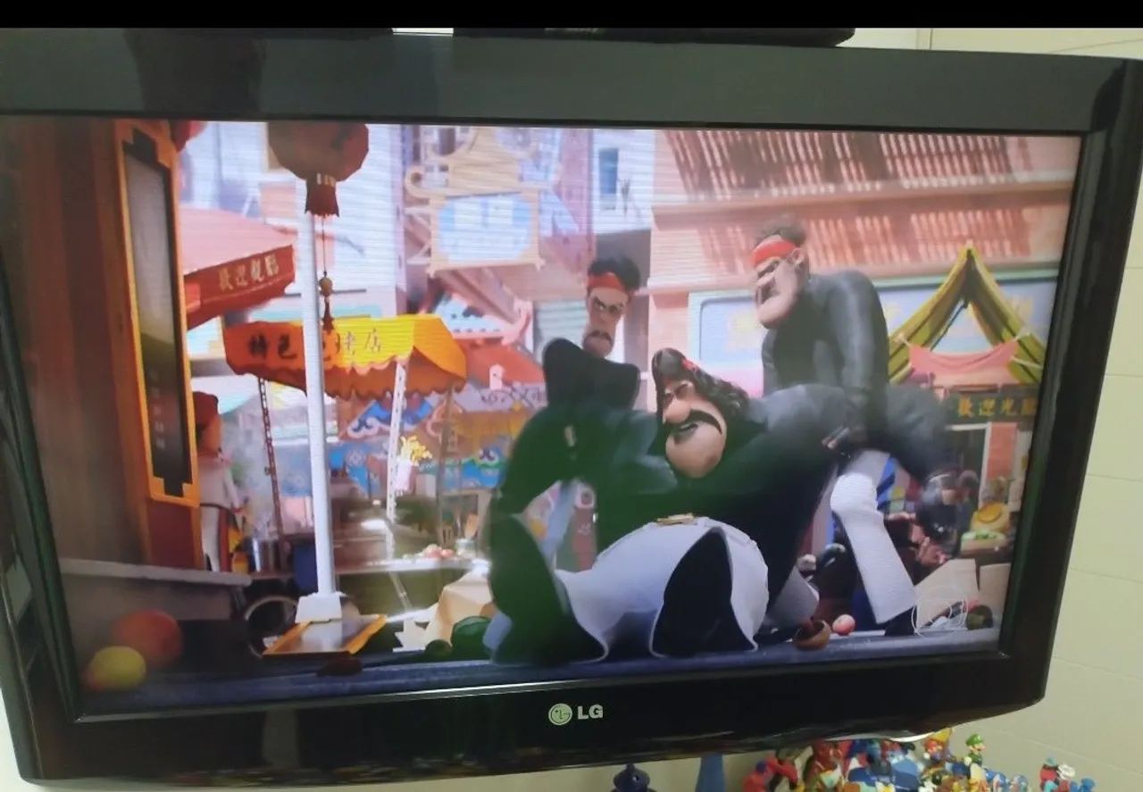 TV LG 26 Polegadas LCD Única Dona Impecável !!!