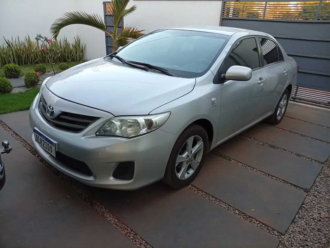 Toyota Corolla Corolla GLi 1.8 Flex 16V  Aut. 2013