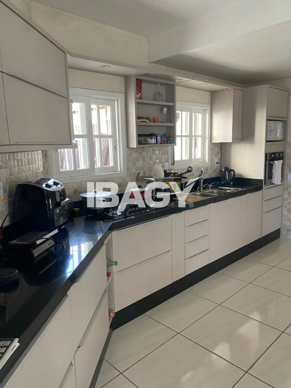 Excelente Casa 4 dormitório(s) em Campeche - Florianópolis - Foto 3