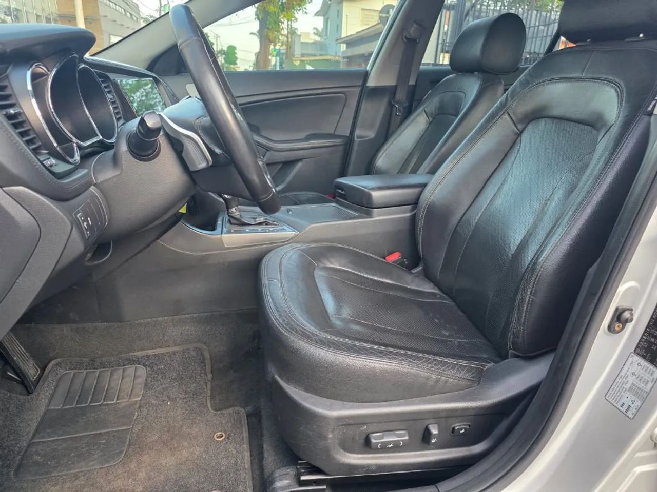 Kia Optima 2.4 16V 180cv Aut., foto 9 de 10