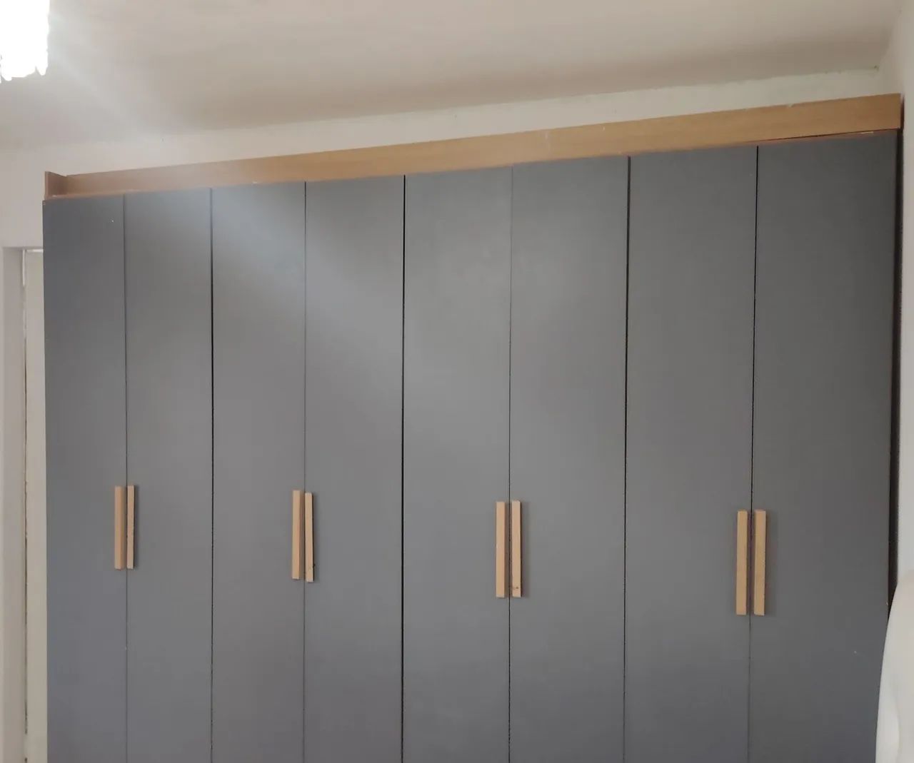 Guarda-roupa 8 portas