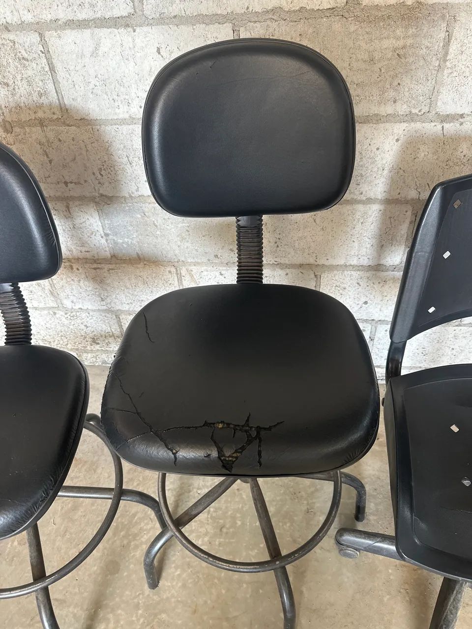 Kit de Cadeira para caixa 3  - Foto 3
