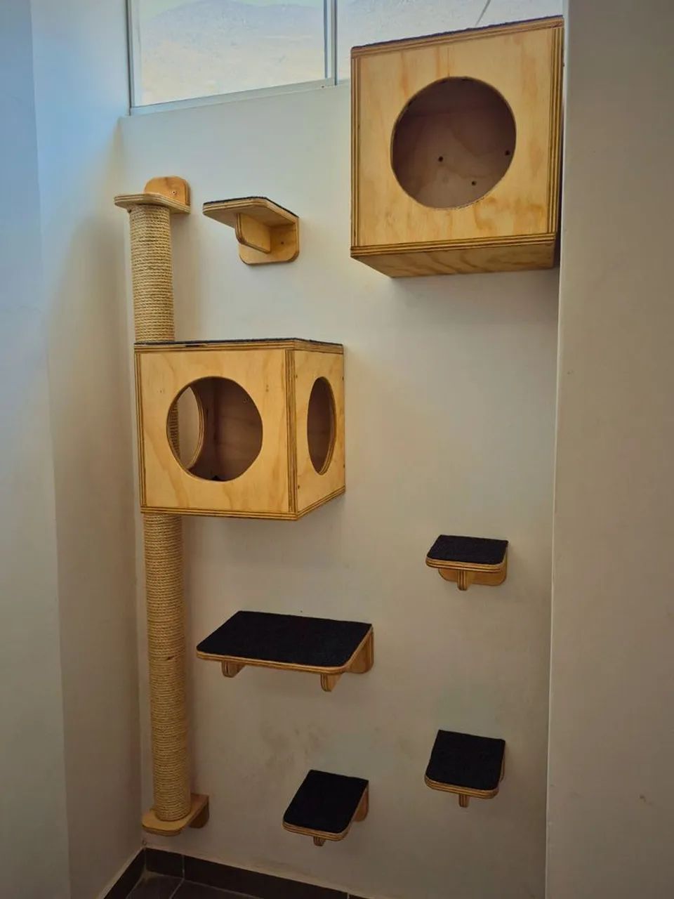 Prateleiras playground nichos para gatos - Foto 2