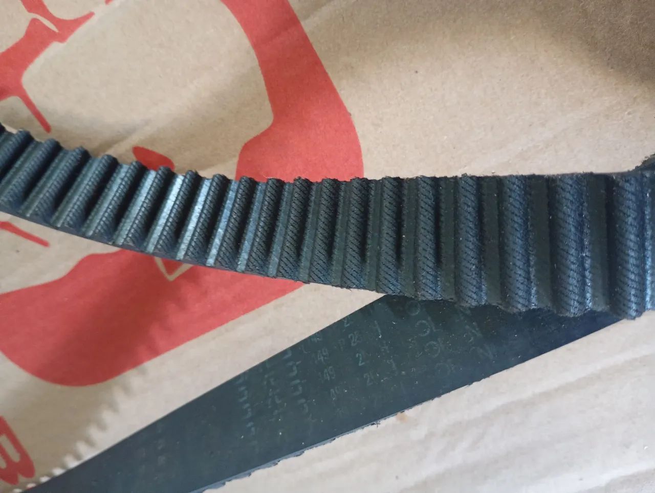 Vendo correi dentada da PAGERO , TR4 , L200 OU QUALQUER CARRO DA MITSUBISHI  - Foto 3