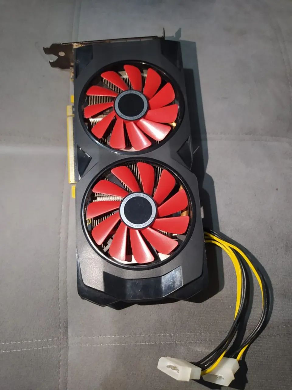 Placa de Vídeo RX 570