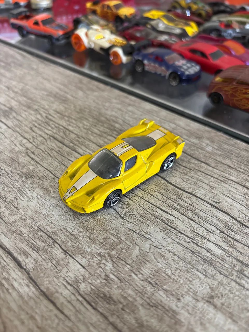 Ferrari FXX Hot wheels - Hobbies e coleções - Colônia Dona Luíza
