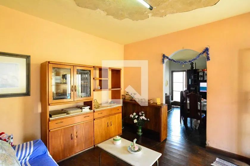Casa à Venda - Havaí, 3 Quartos, 161 m2 - Foto 2