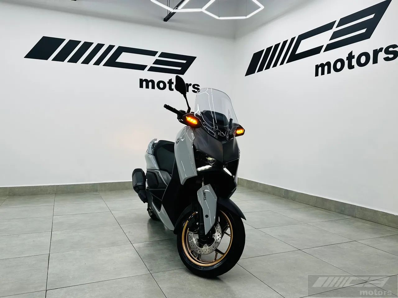 XMAX 300 CONNECTED CINZA 2025/2026
