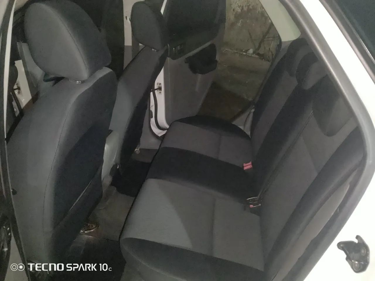 Ford Focus Focus Sedan 2.0 16V/2.0 16V Flex 4p Aut. 2012