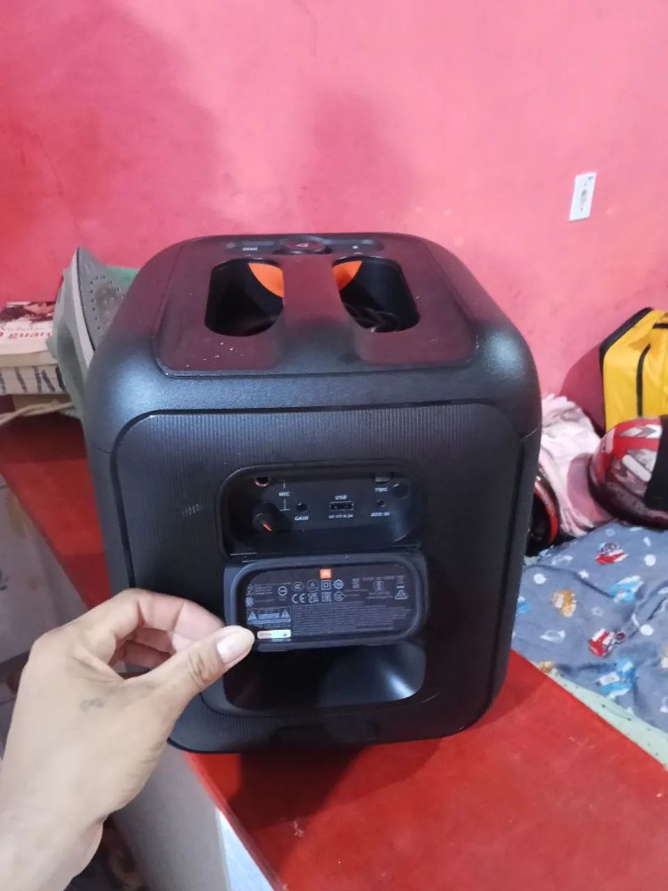 Caixa de som JBL nova - Foto 2