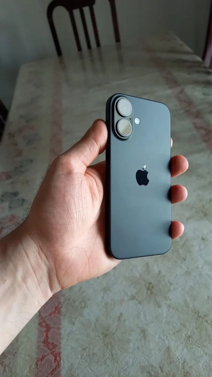 Iphone 16, 128gb - PRETO