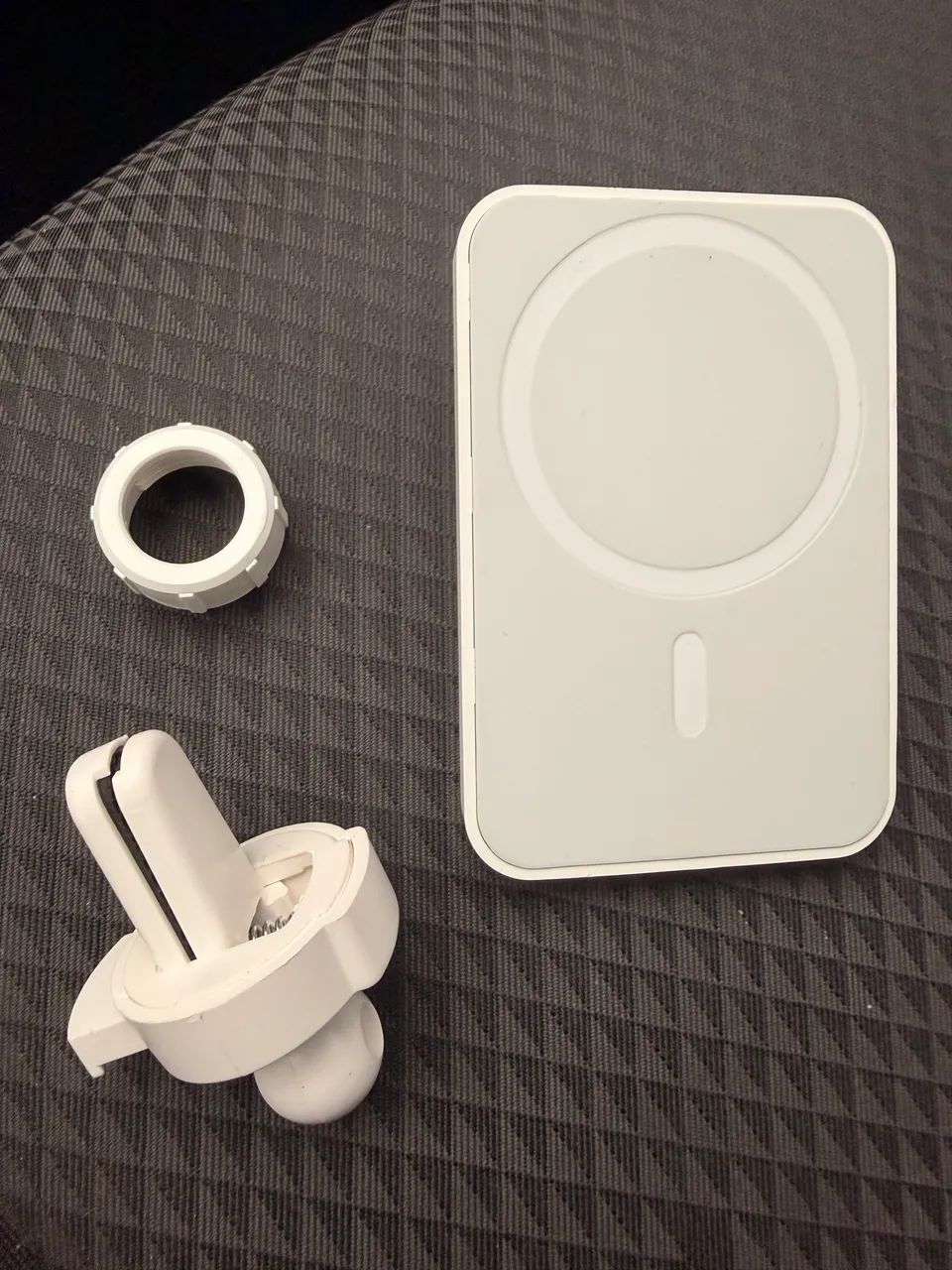Carregador de celular veicular MagSafe - Foto 3