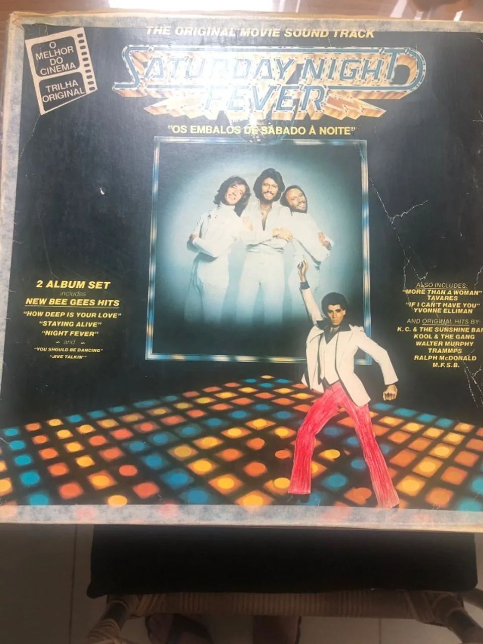 Disco de vinil original do filme "Os Embalos de Sábado à Noite" 