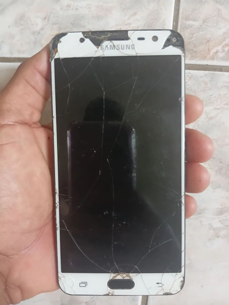 Samsung j7 prime 2 com defeito  - Foto 2