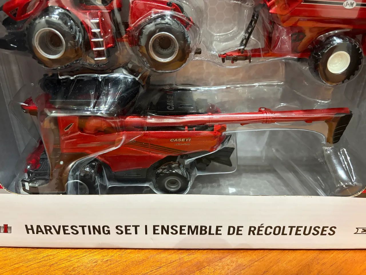 Kit colheita Case AF10 + Steiger 645 + Bazuca J&M 1/64 - Foto 4