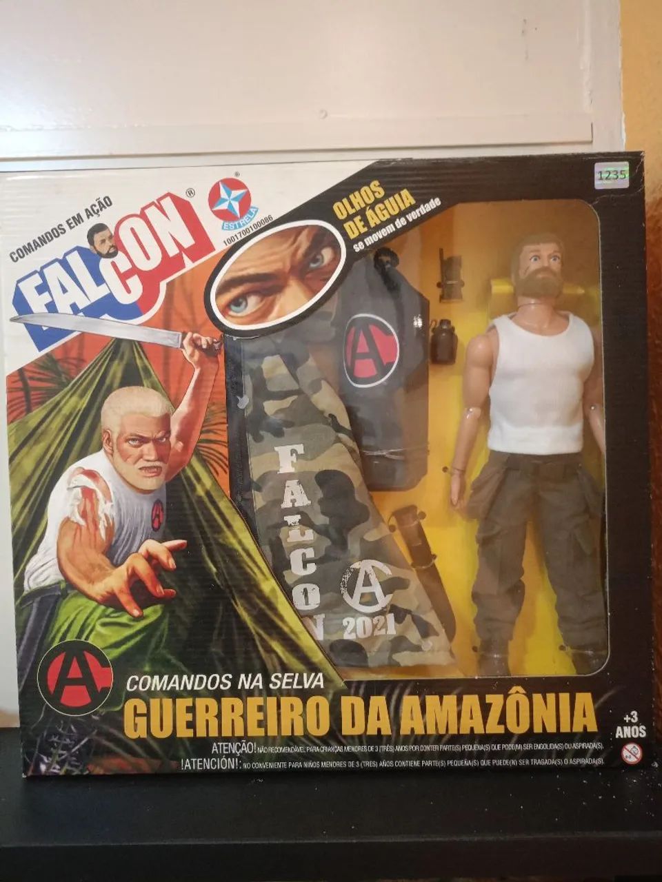Boneco Falcon estrela! 