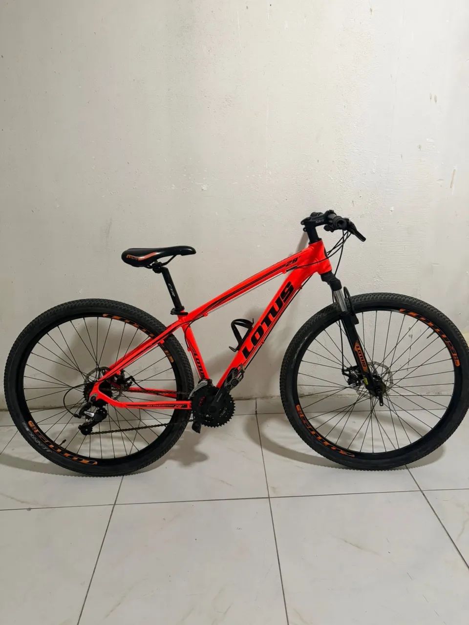 Bicicleta Lotus Aro 29 Laranja