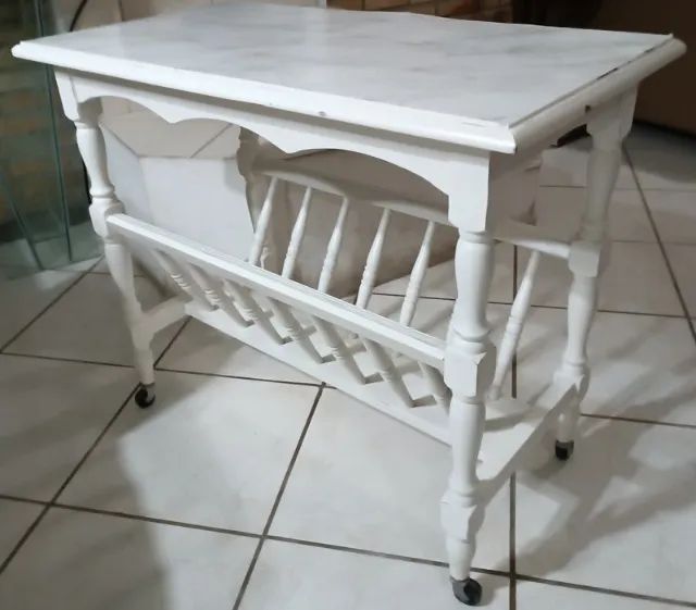 Side table with wheels64985887581313120