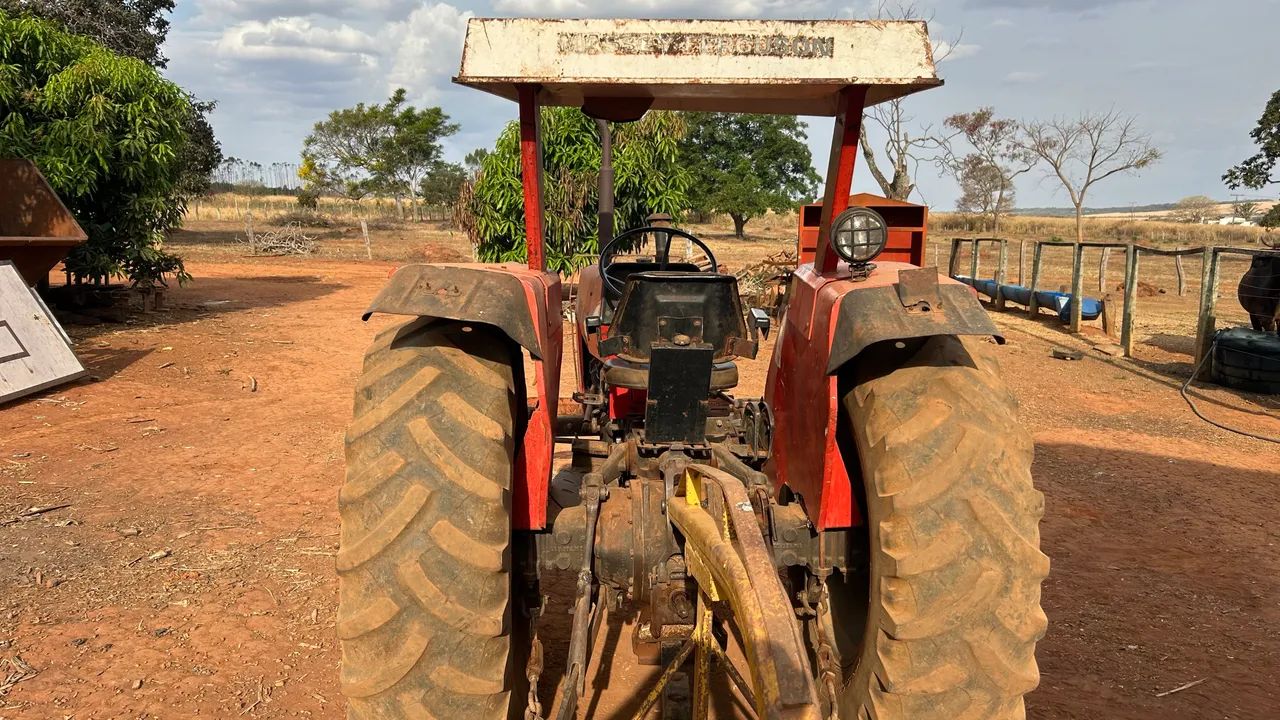 Trator Massey Fergunson - Foto 5