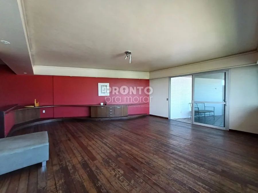 Apartamento com 4 quartos em Derby - Foto 2