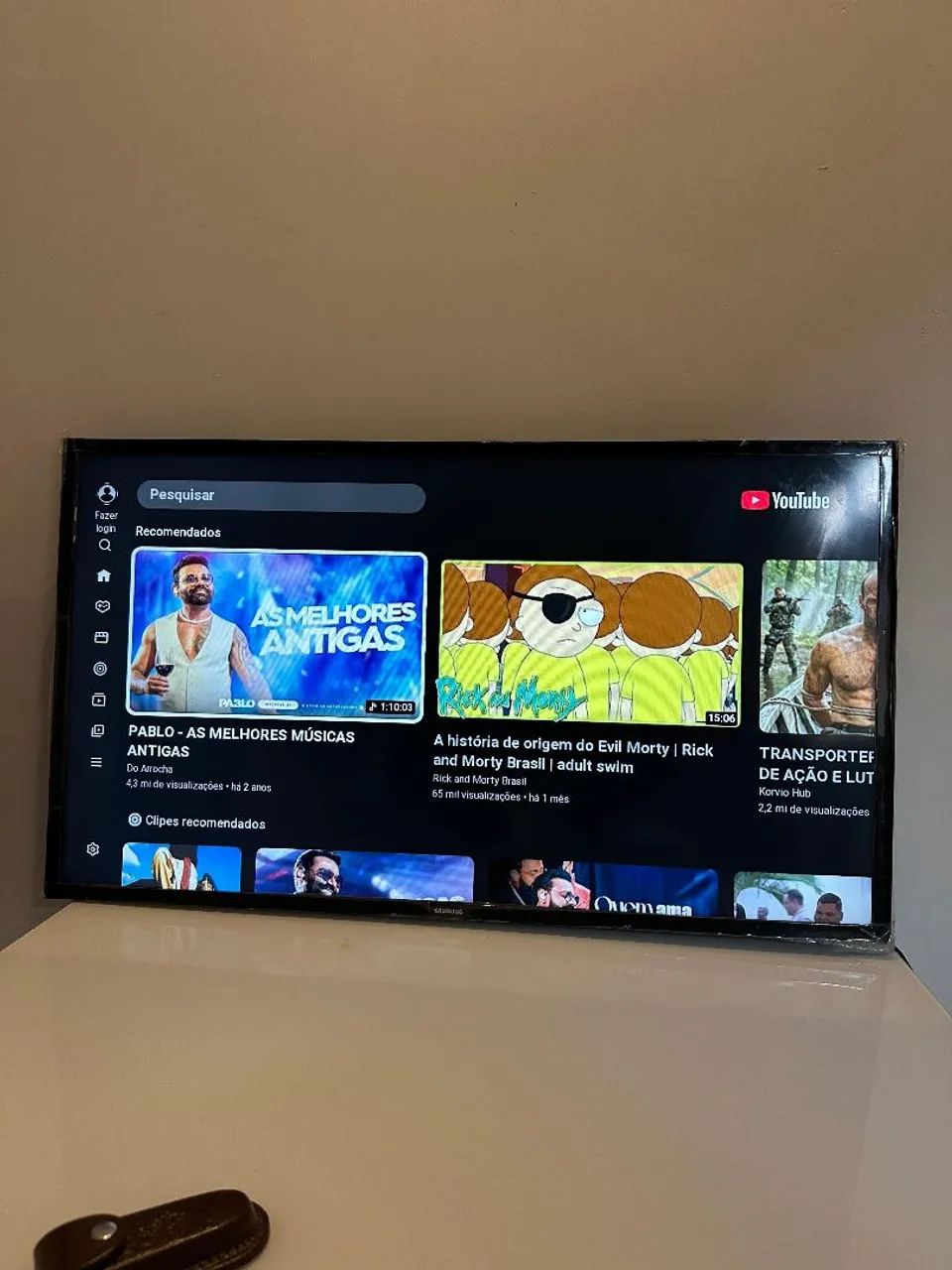 Smart tv Samsung 40 polegadas no plástico  - Foto 4