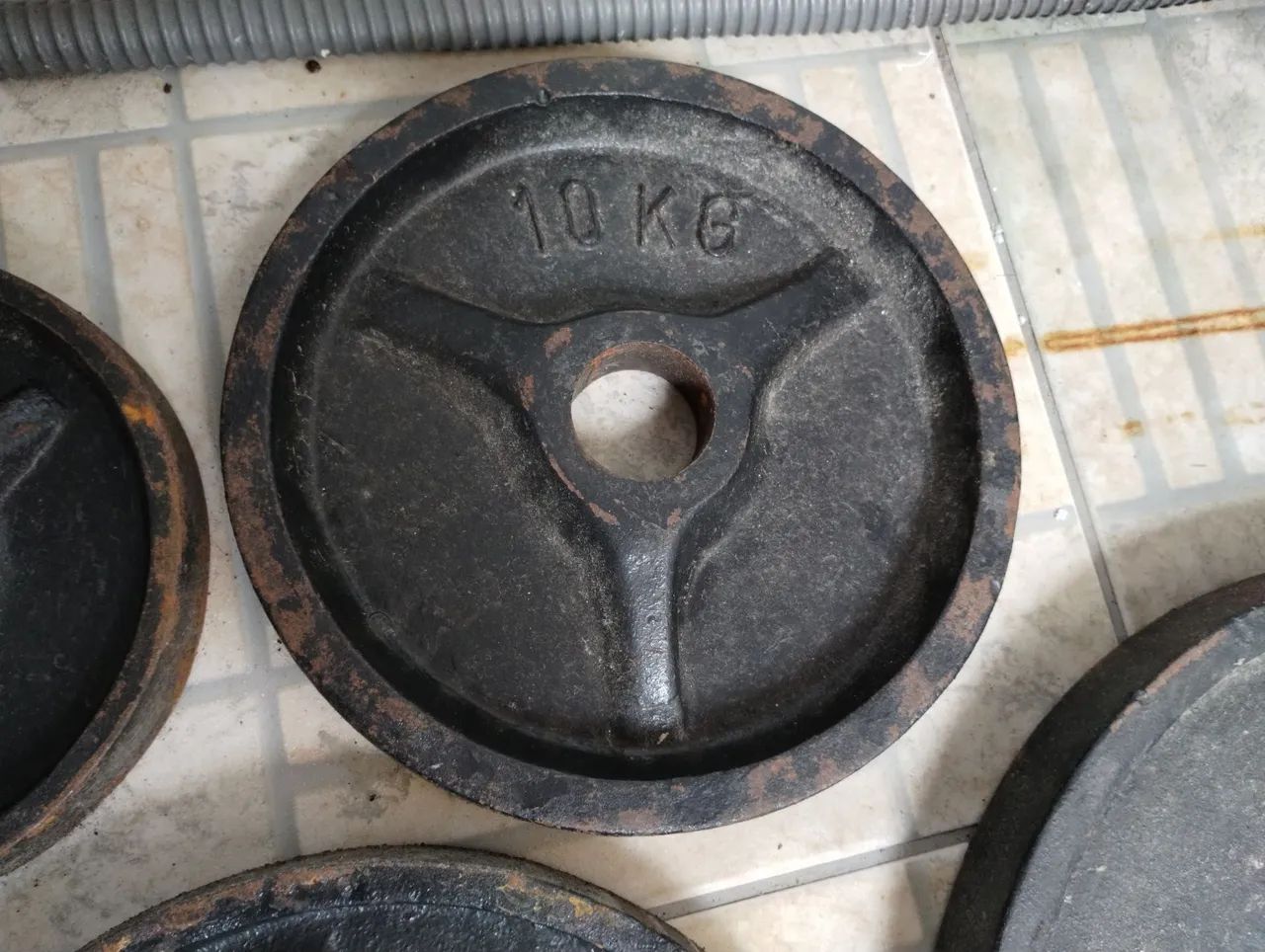 Anilha Olímpica 300kg - Foto 3
