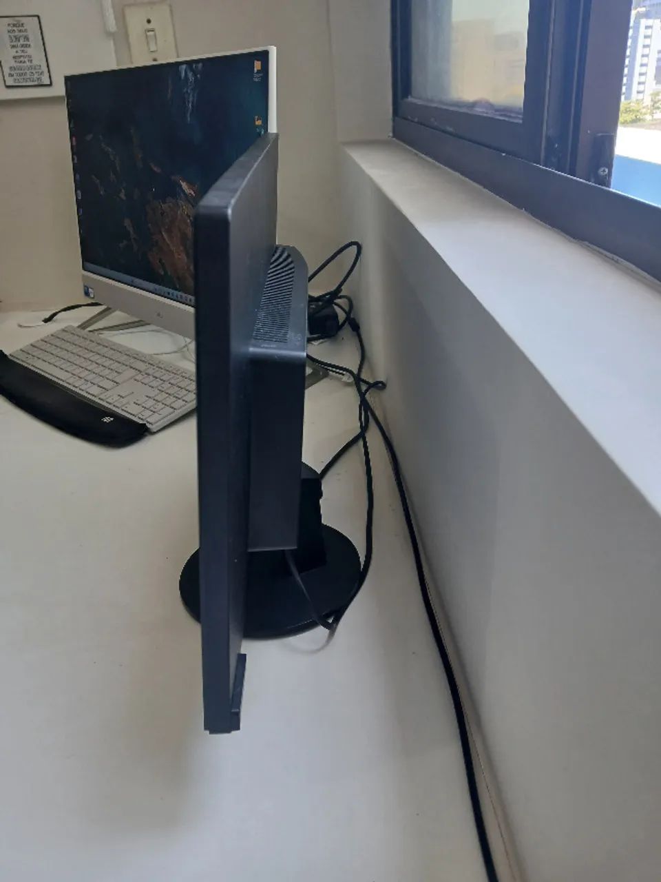 Monitor 18,5 Aoc Led E970SWHNL - Foto 4