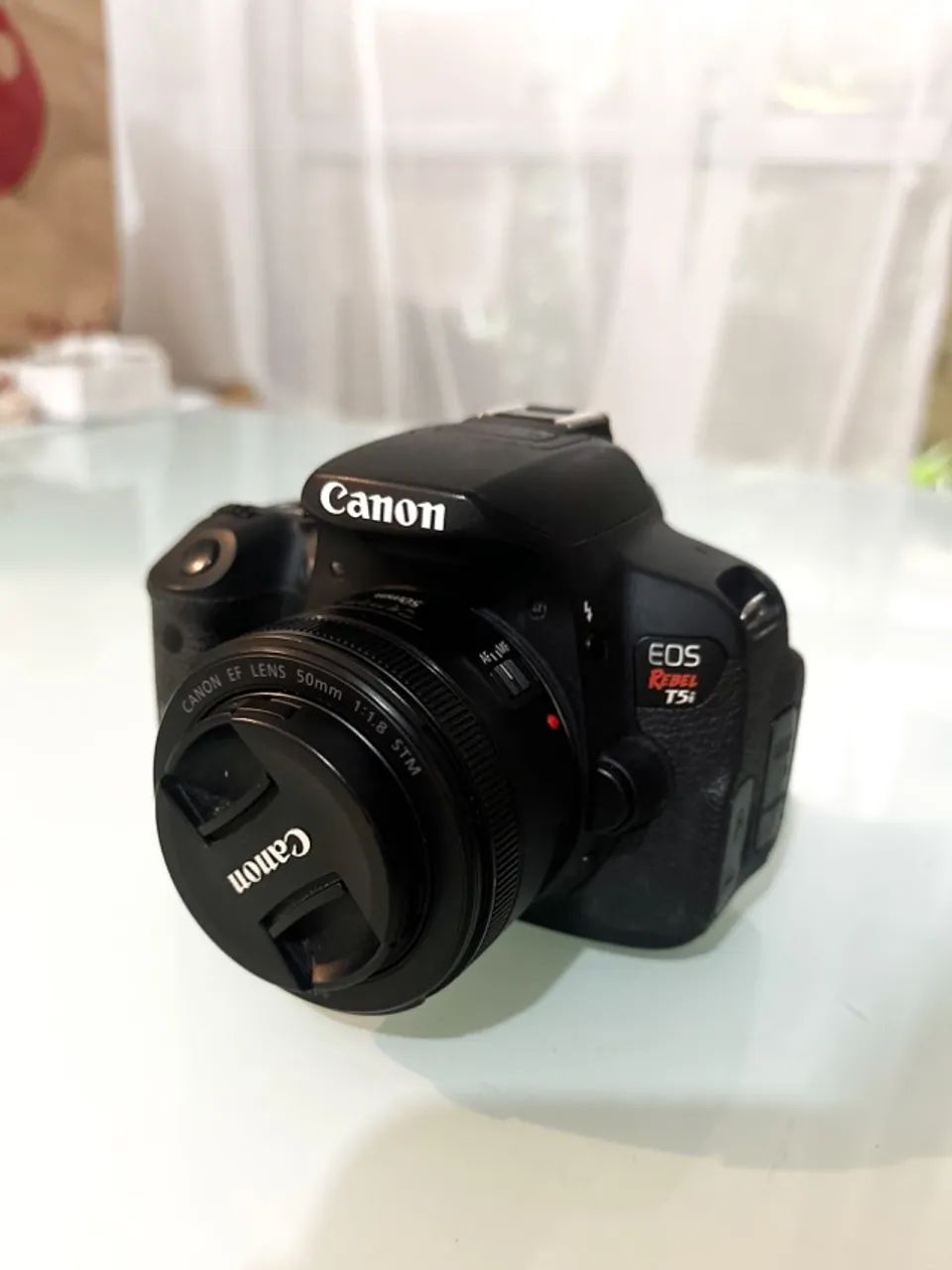 Canon T5i + Lente 18-55mm + Lente 50mm (Pouco Usada) - Foto 2